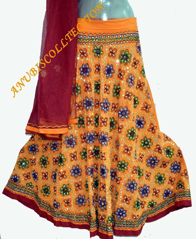 Traje Bombay