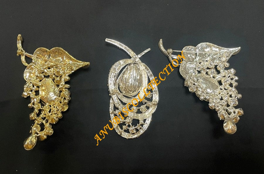 Broches grandes
