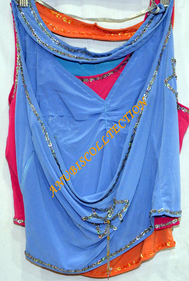 4 tops bordados X 49€